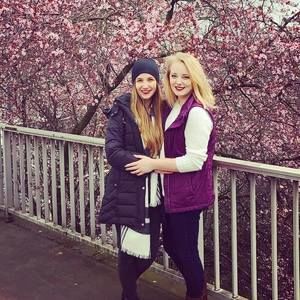 Meet your Posher, Deena